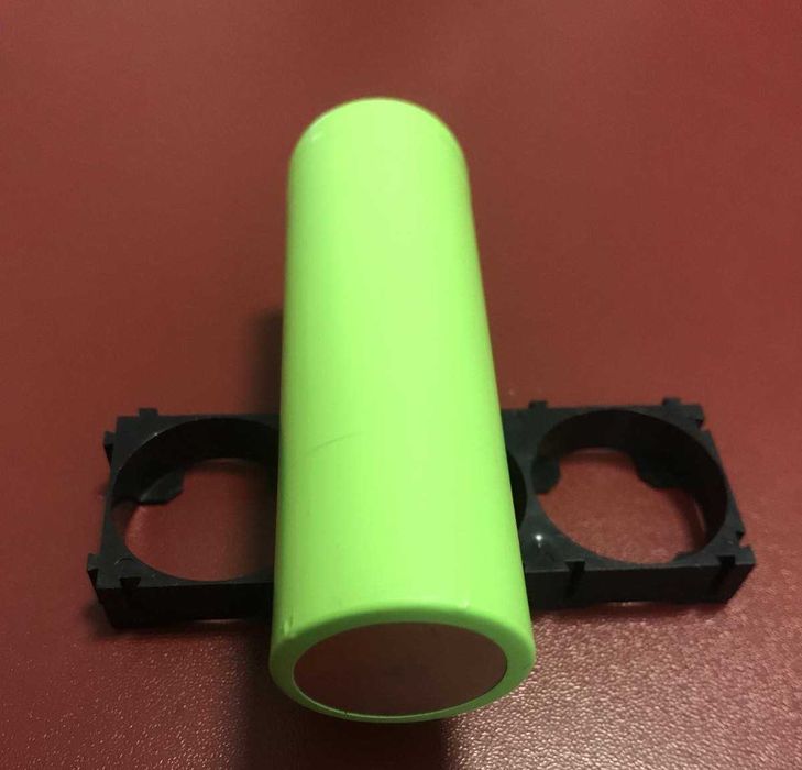батарея елемент 26800 6800 mAh 3,7v 14Om holder 3 place