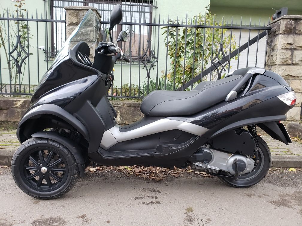 Скутер Piaggio Mp3 125cc