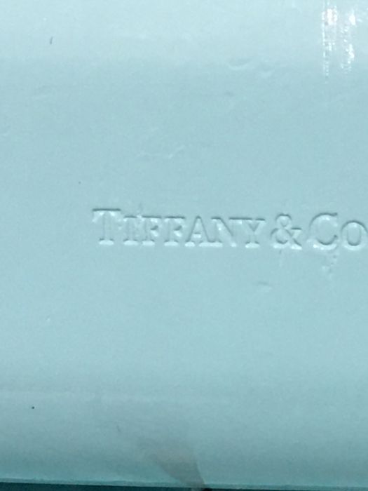 Sprzedam okulary przeciwsłoneczne z pudełkiem, etui firmy Tiffany &Co.