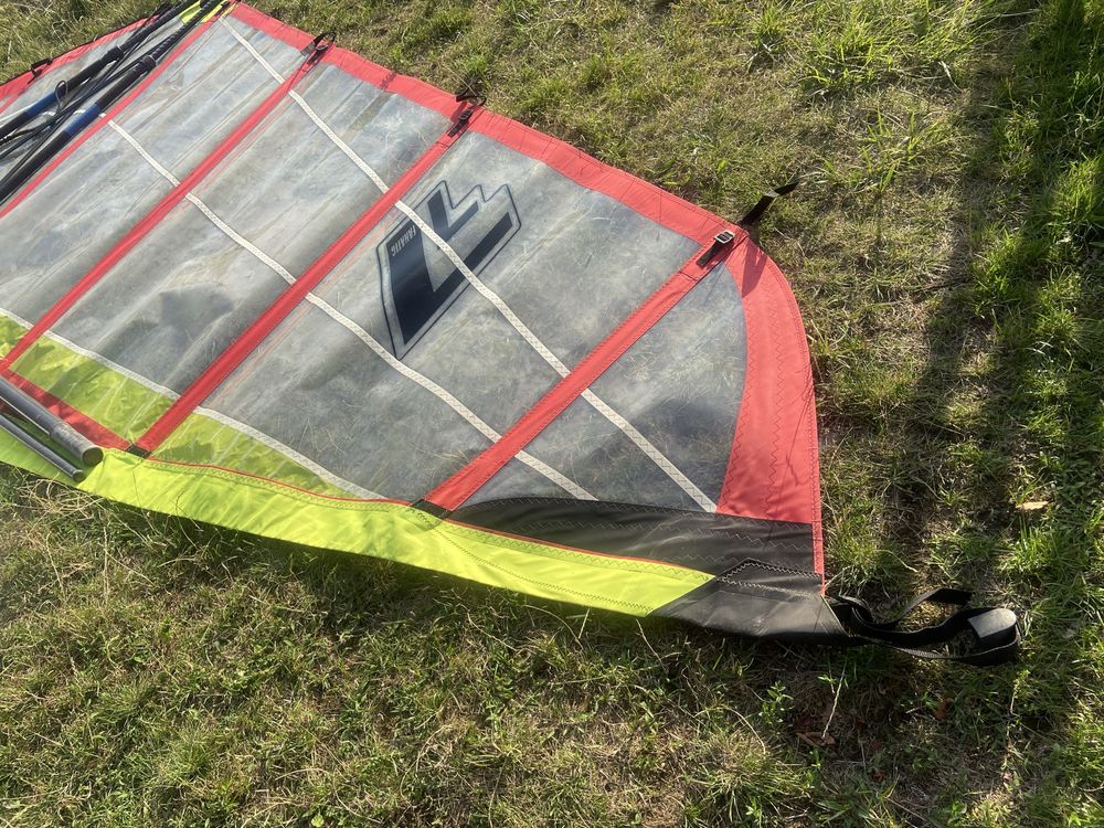 Deska windsurfingowa Hifly 160l mieczowa z pędnikiem kompletna zestaw