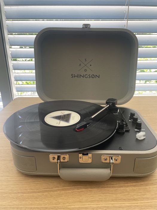 Gira discos swingeon como novo