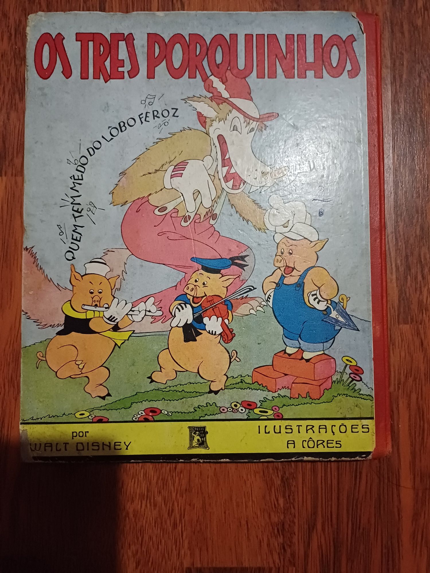 Livro Os 3 porquinhos década de 30
