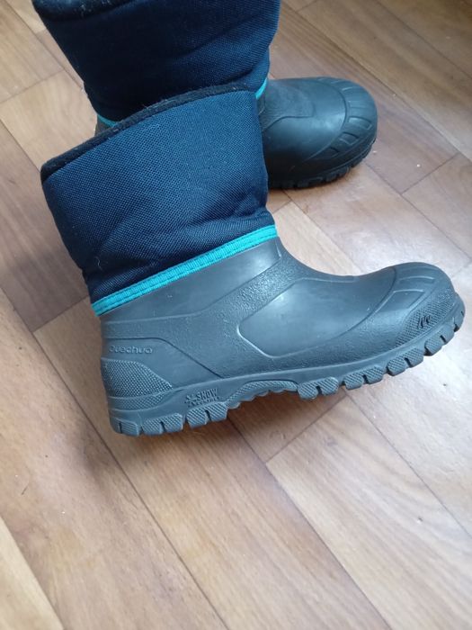 Дитячі чобітки. Декаттлон. DECATHLON