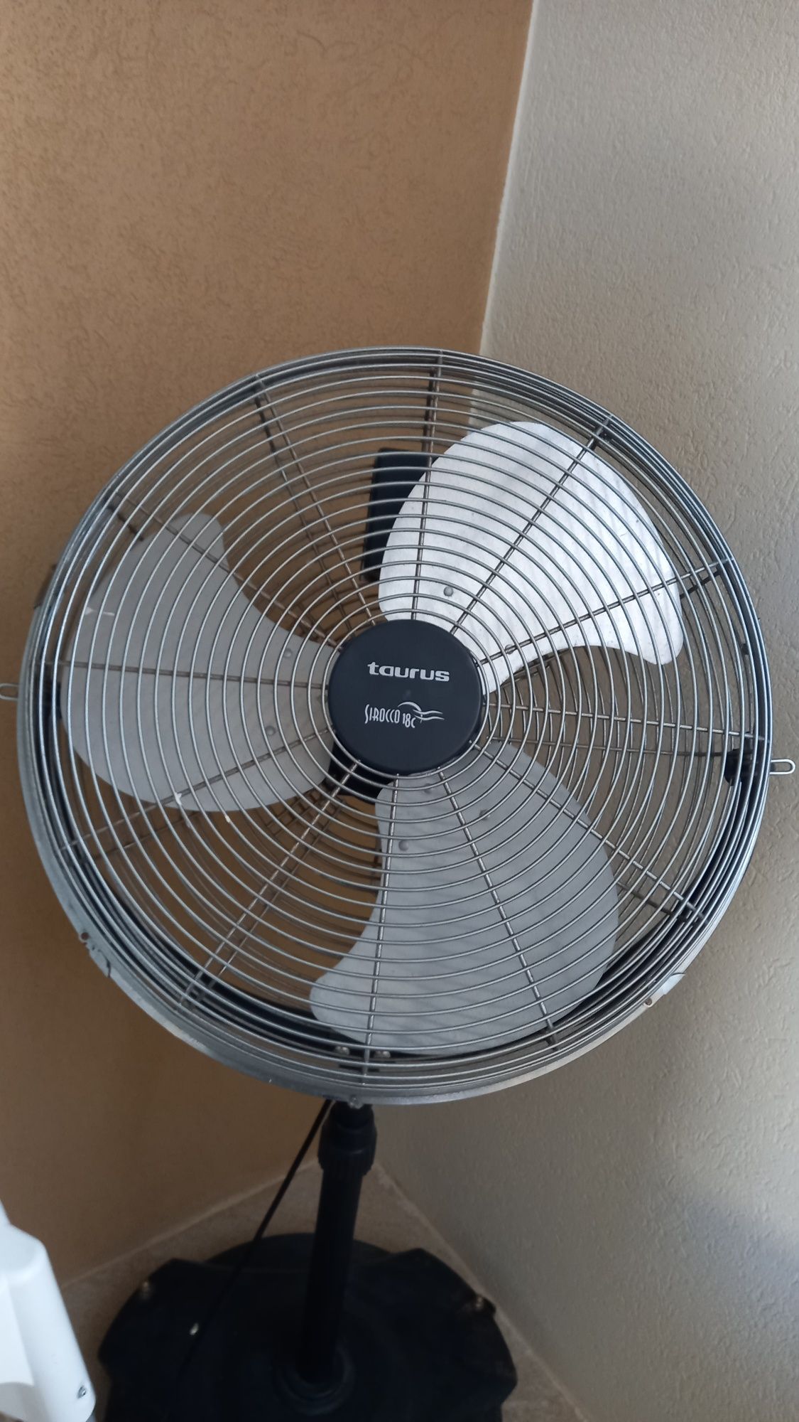 Ventoinha Tauros de alta ventilação