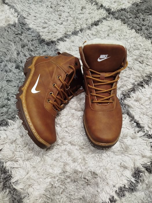 Nowe zimowe buty męskie