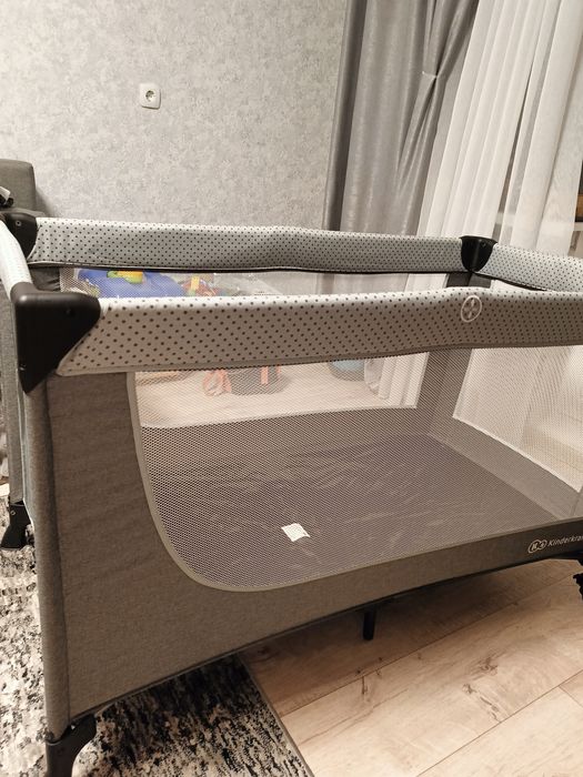 Продам манеж - ліжко Kinderkraft Leody