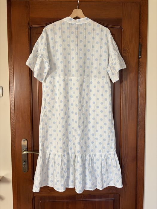 Długa letnia sukienka w groszki