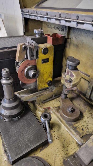 Szlifierka ostrzenia frezów tarczowych WERKO SWSK