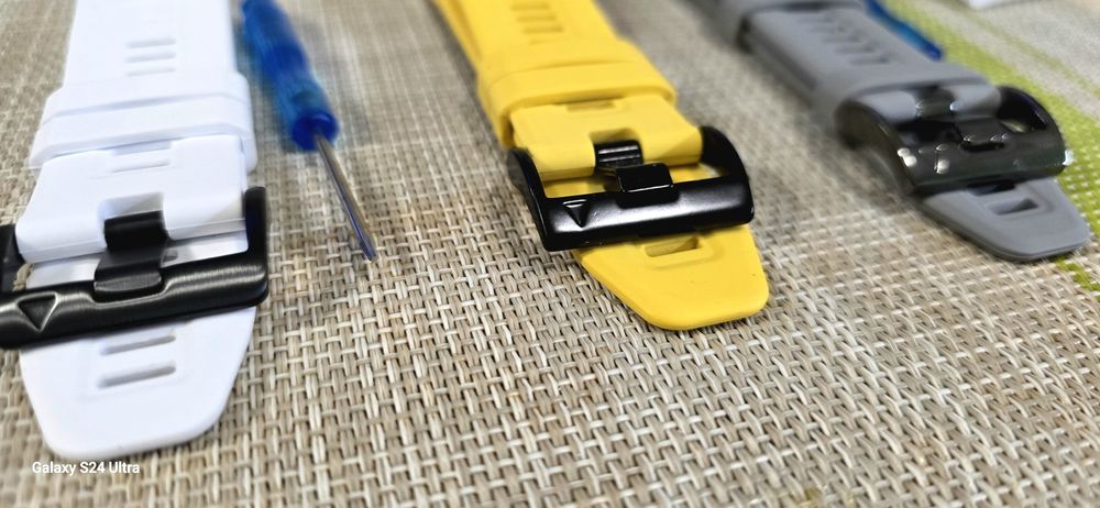 Ремінець Garmin  22 та 26 мм QuickFit