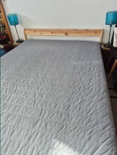 Cama de Casal em Pinho NEIDEN, com Estrado LURÖY e Colchão VADSÖ