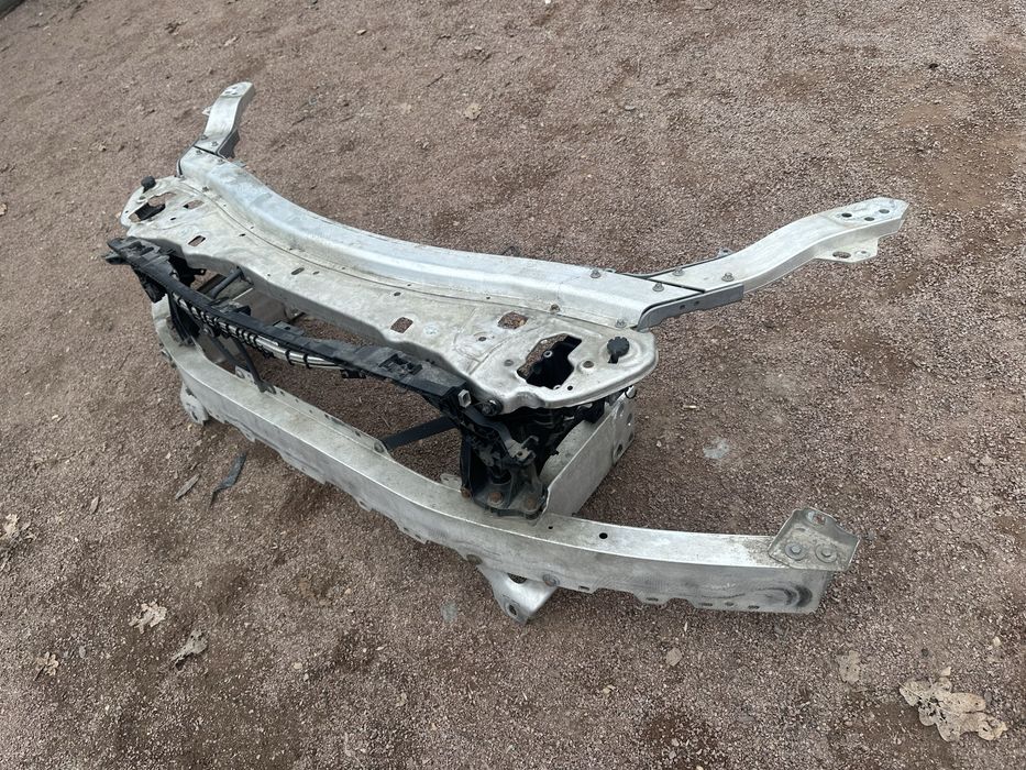 Телевізор установочна панель W 213 Mercedes 205 телік підсилювач