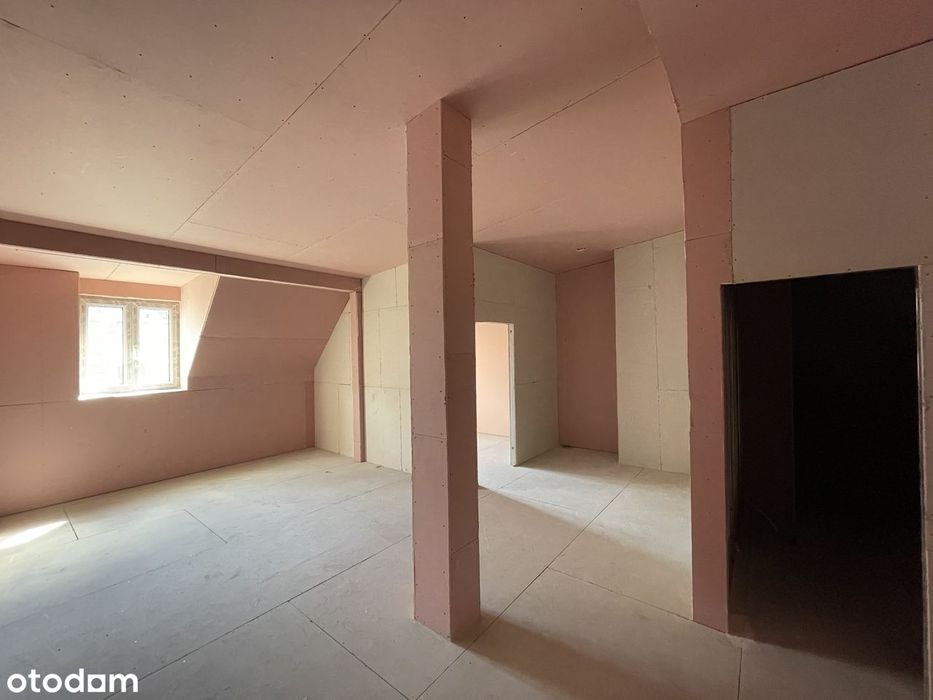 Wysokie i doświetlone mieszkanie do remontu w centrum | ul. Powstańców