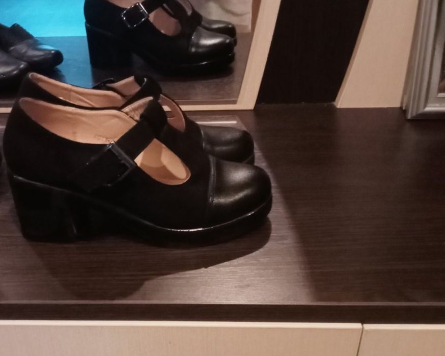 Продам туфли классика