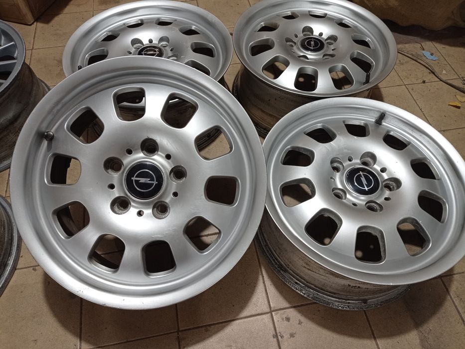 Диски 16" OPEL Vivaro Renault Trafic Nissan PrimaStar. 5x118.