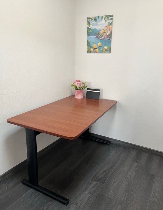 Jak NOWE! Meble biurowe KAMI.
