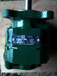 Wiertnica URB-2.5 , pompa hydrauliczna - NPL 32/6,3.  pompa-NB-32