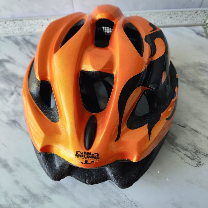 Італія MET SPEED  52-57 см велошолом