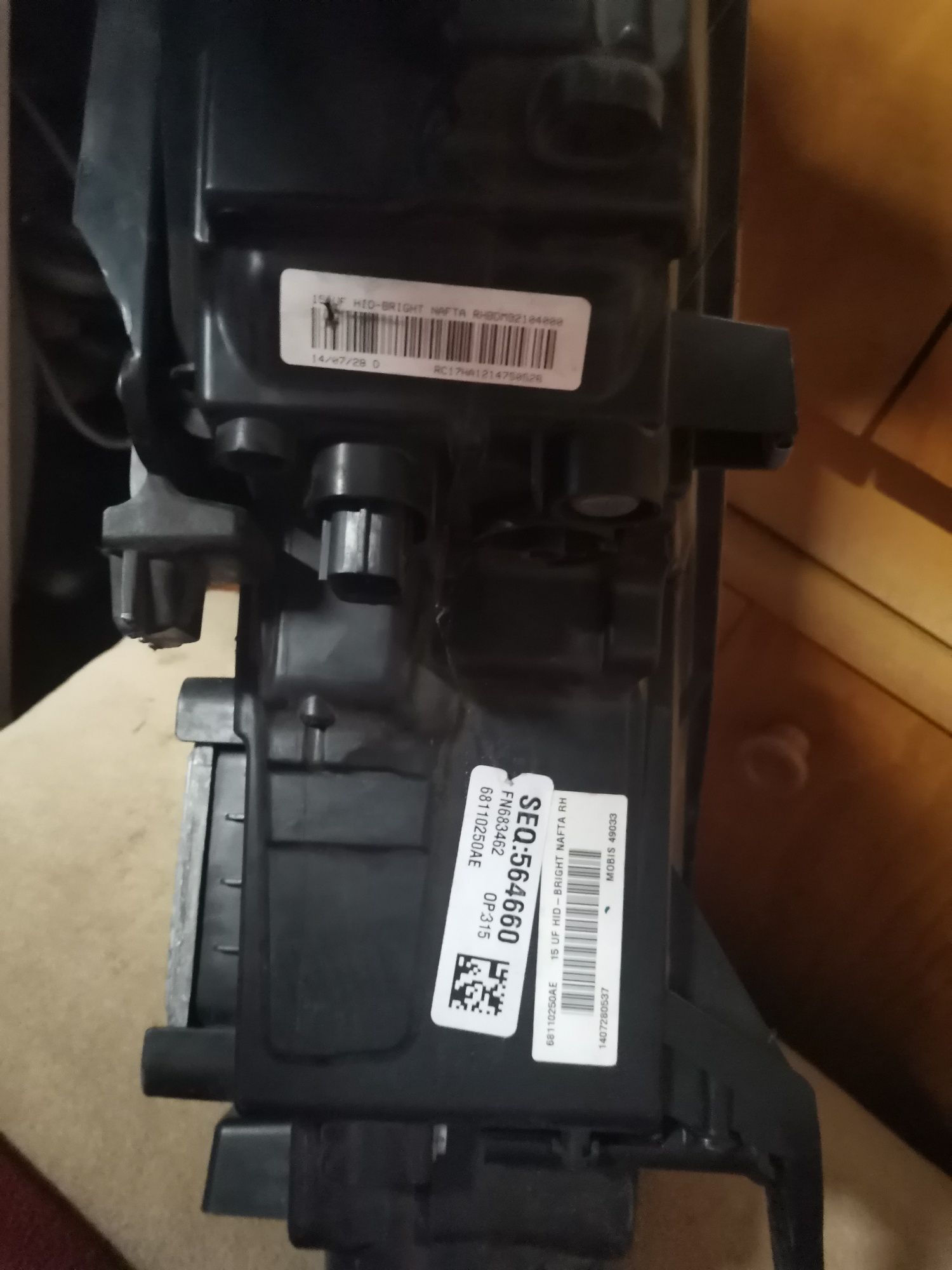 Lampy chrysler 200 xenon