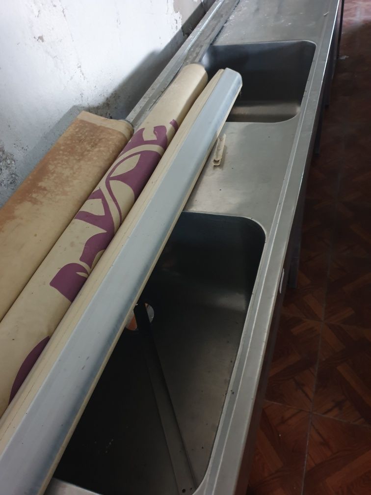 Armario Inox com prateleiras
