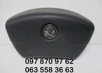 Подушка безпеки в руль Airbag Renault Trafic III 2014-2021 8200968359