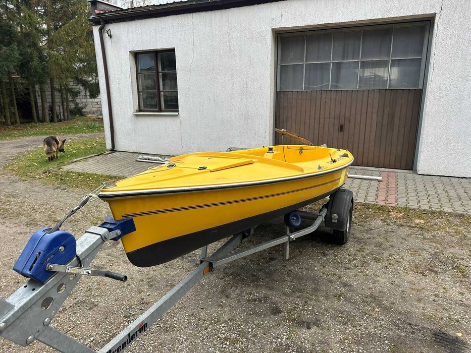 Żaglówka otwarto-pokładowa FLYING BEE, jacht, OMEGA, 470, 420, zefir