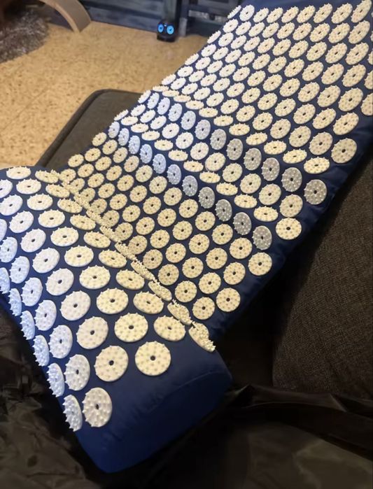 Mata akupresurowa z poduszką + pokrowiec – zestaw relaksacyjny