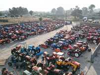 ATENÇÃO. KUBOTA +300 Stock