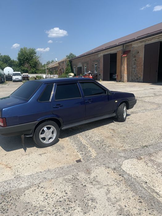 Продам ВАЗ 21099