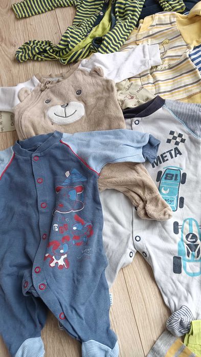 Ubranka dla wcześniaka i noworodka chłopięce