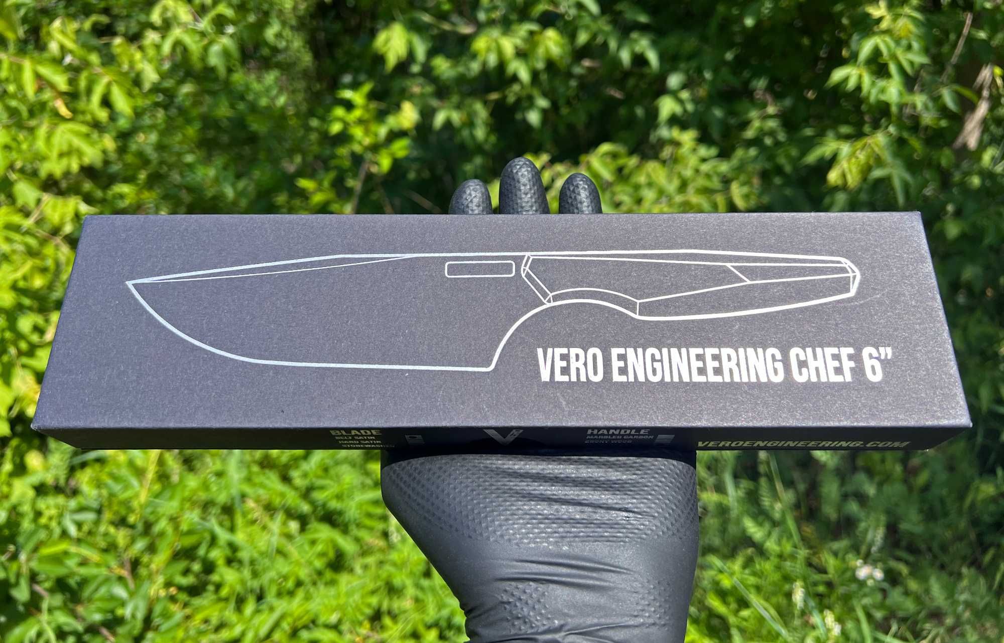 Кухонний шеф ніж Vero Engineering Chef, Black G-10, Belt Satin Nitro-V