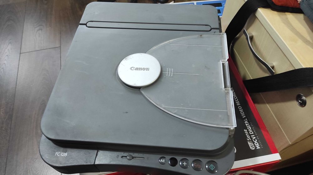 Копіювальний апарат Canon FC128