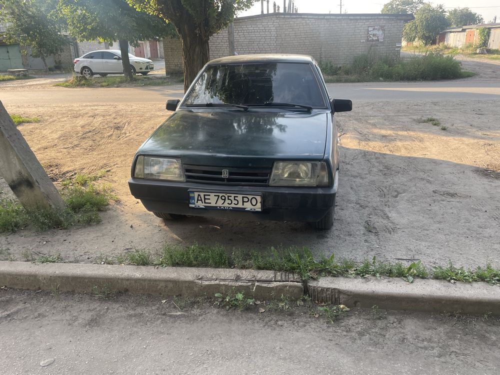 Продаеться авто , маленькое для семьи