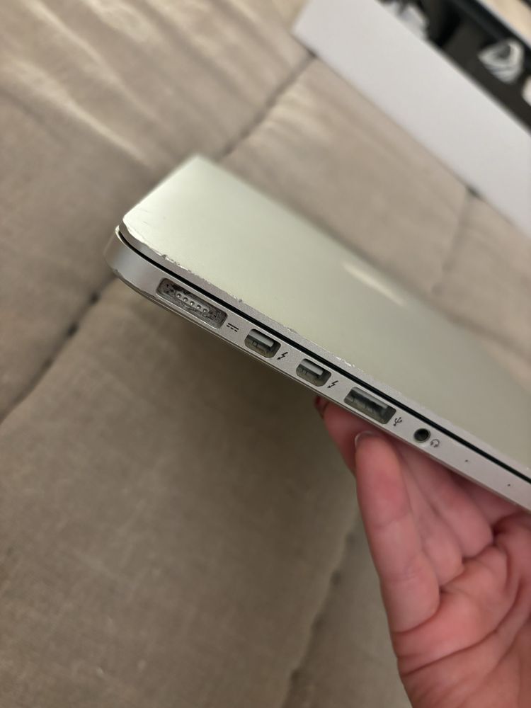 Macbook 13.3 Inch 2013/2014 Apple