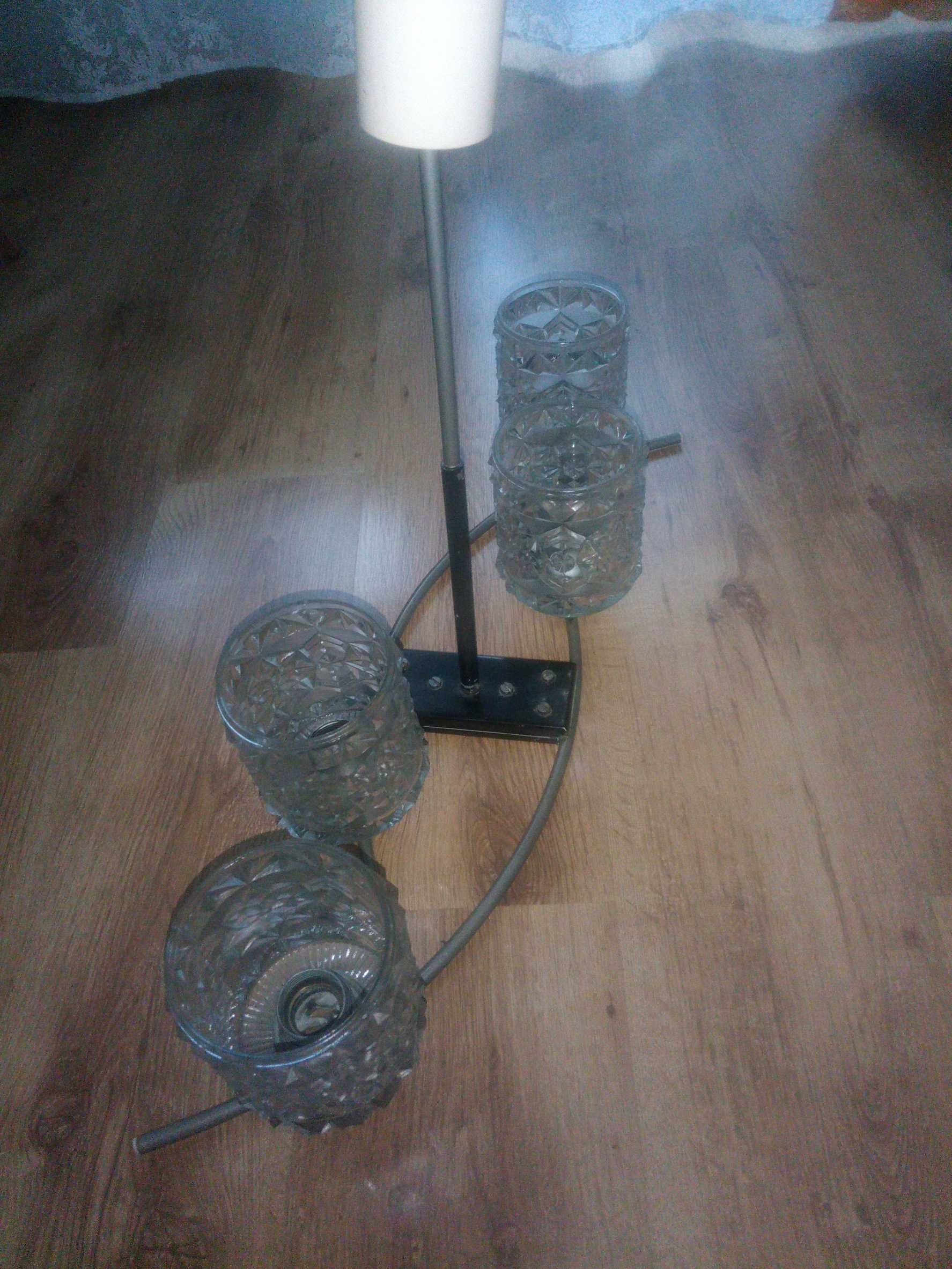 Żyrandol pokojowy szerokość 71 cm