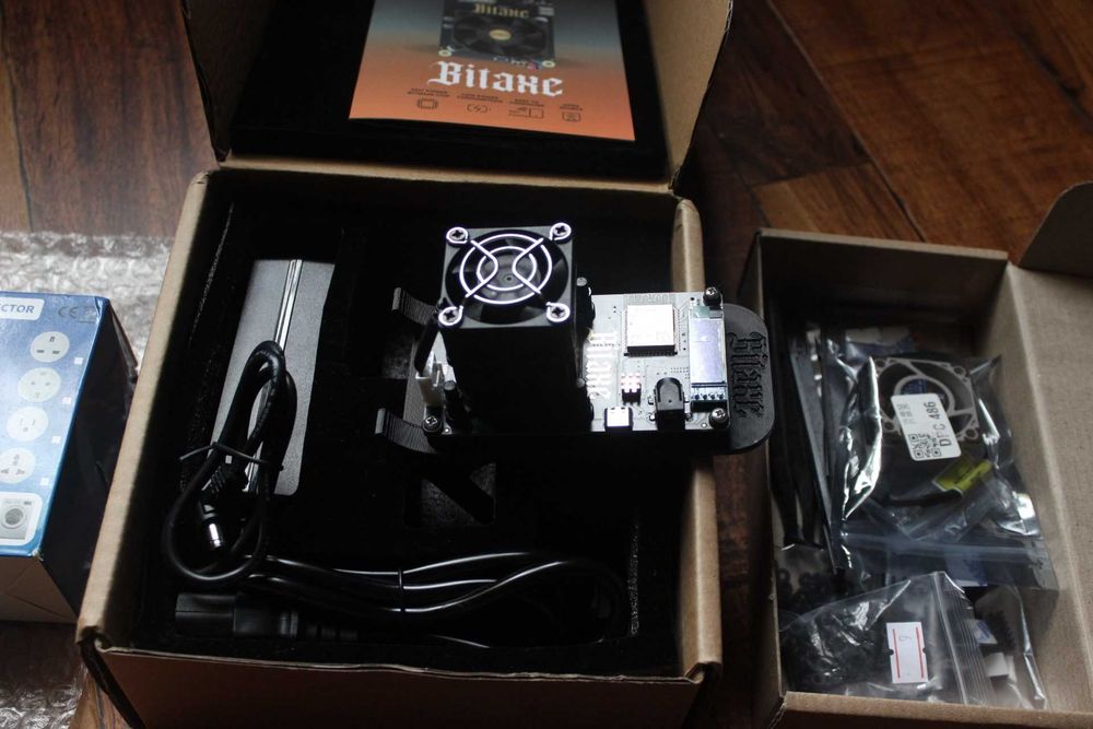 асік майнер біткоїна bitaxe gamma, 20вт, 1.3 th/s, wi-fi 2.4GHz, новий