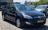 Opel Astra 2011 року