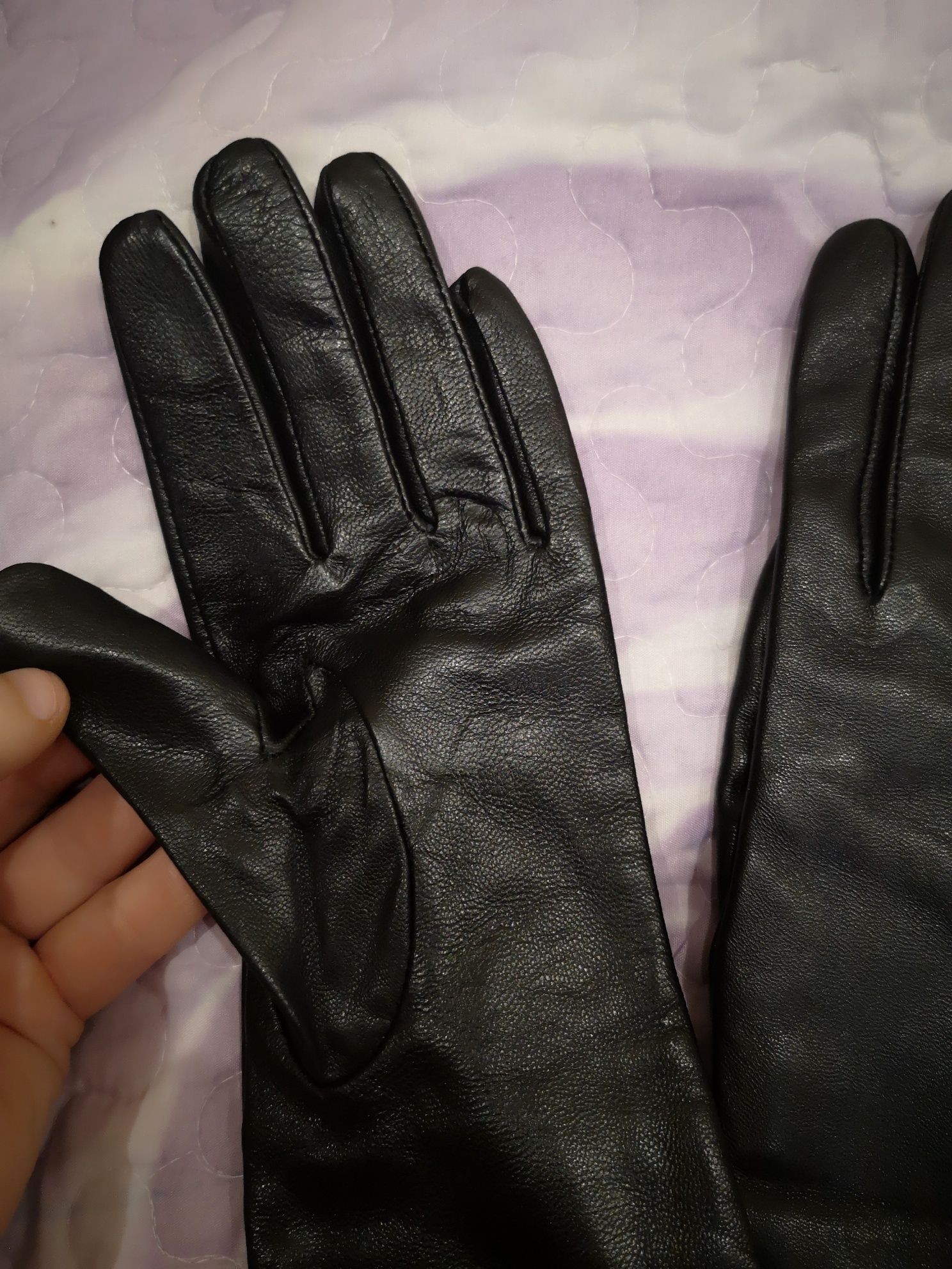 Длинные перчатки кожаные , довгі рукавиці шкіряні