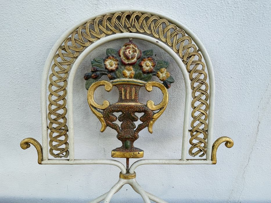 Candeeiro/aplique de parede em ferro policromado