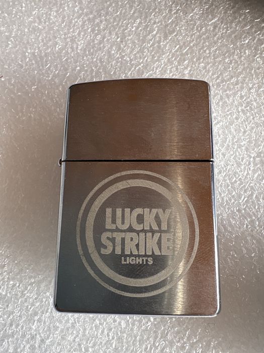 Zapalniczka Zippo Lucky Strike