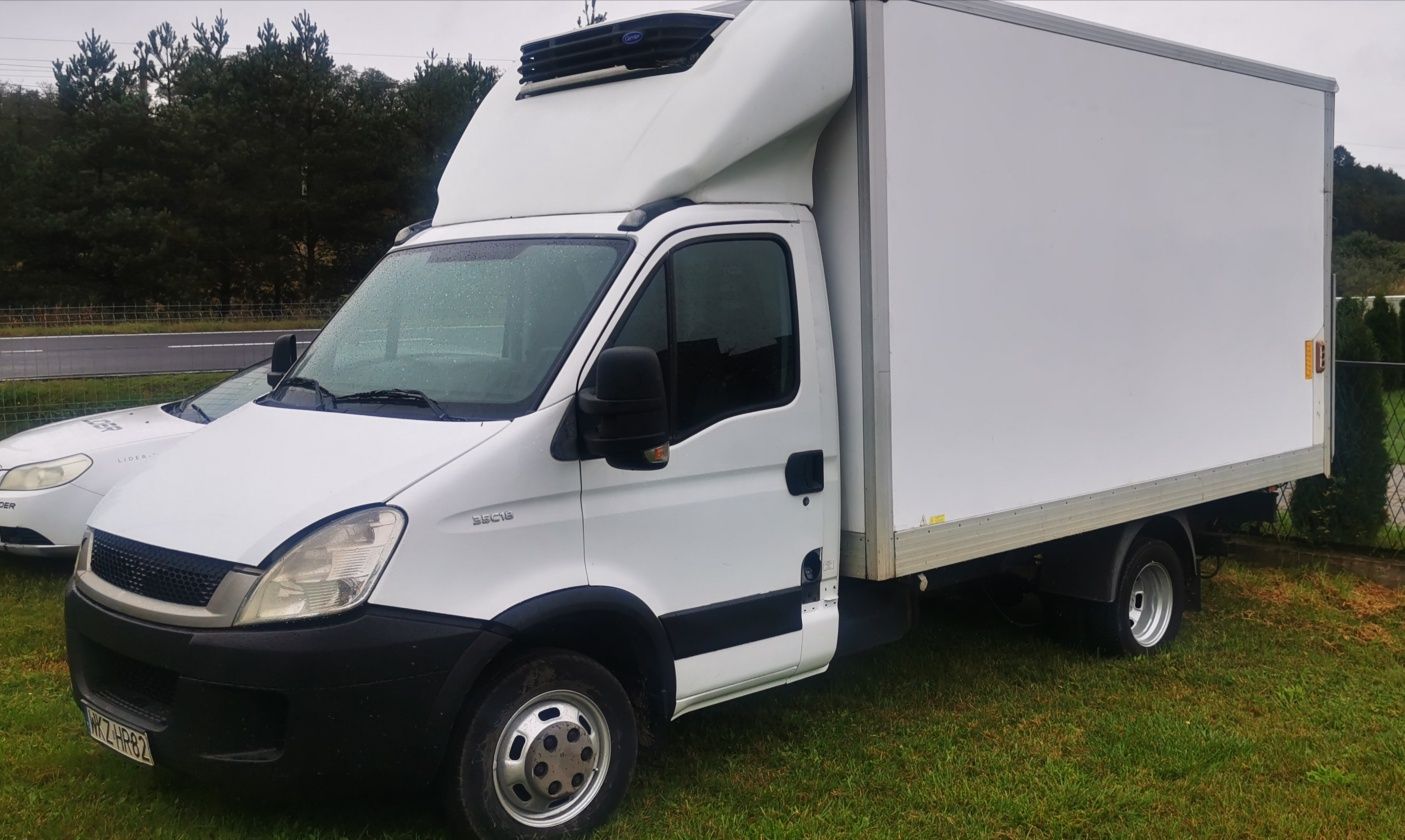 Iveco Daily 35c15 chłodnia 8 EP rama winda wywrotka