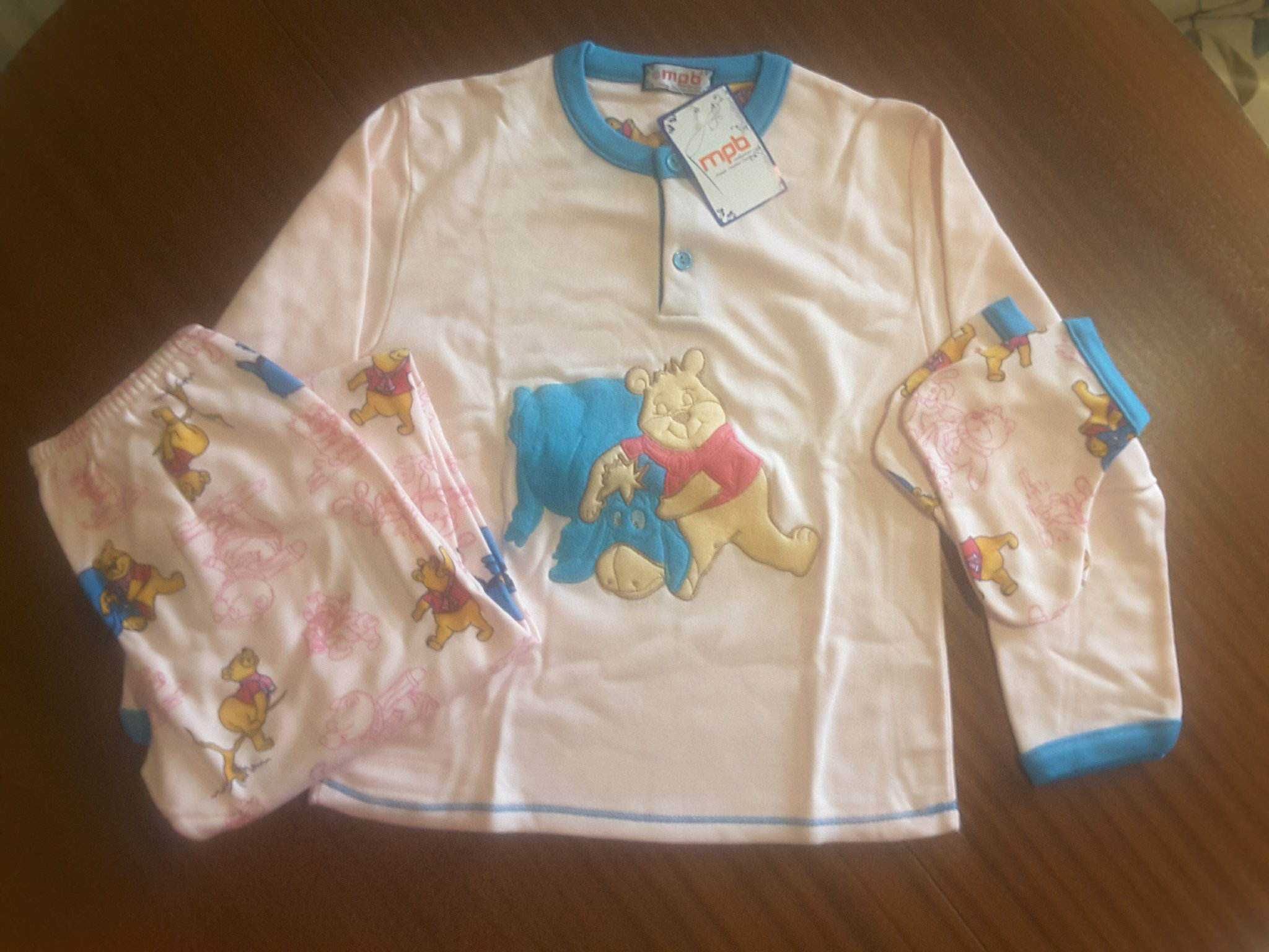 Pijama de Criança Cardado Winnie the Pooh/MPB (NOVO!) - 10 Anos