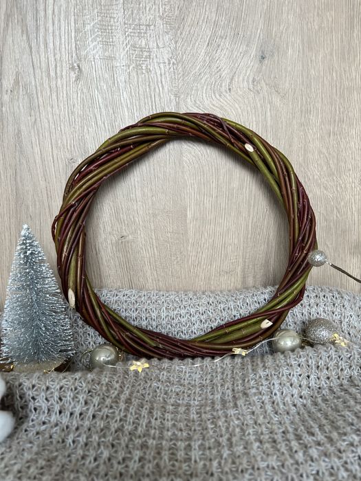 Основи для новорічних віночків. Заготовки, каркаси для вінків з лози