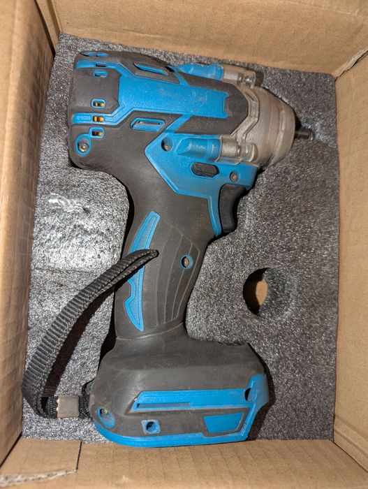 Klucz udarowy pod baterie makita,