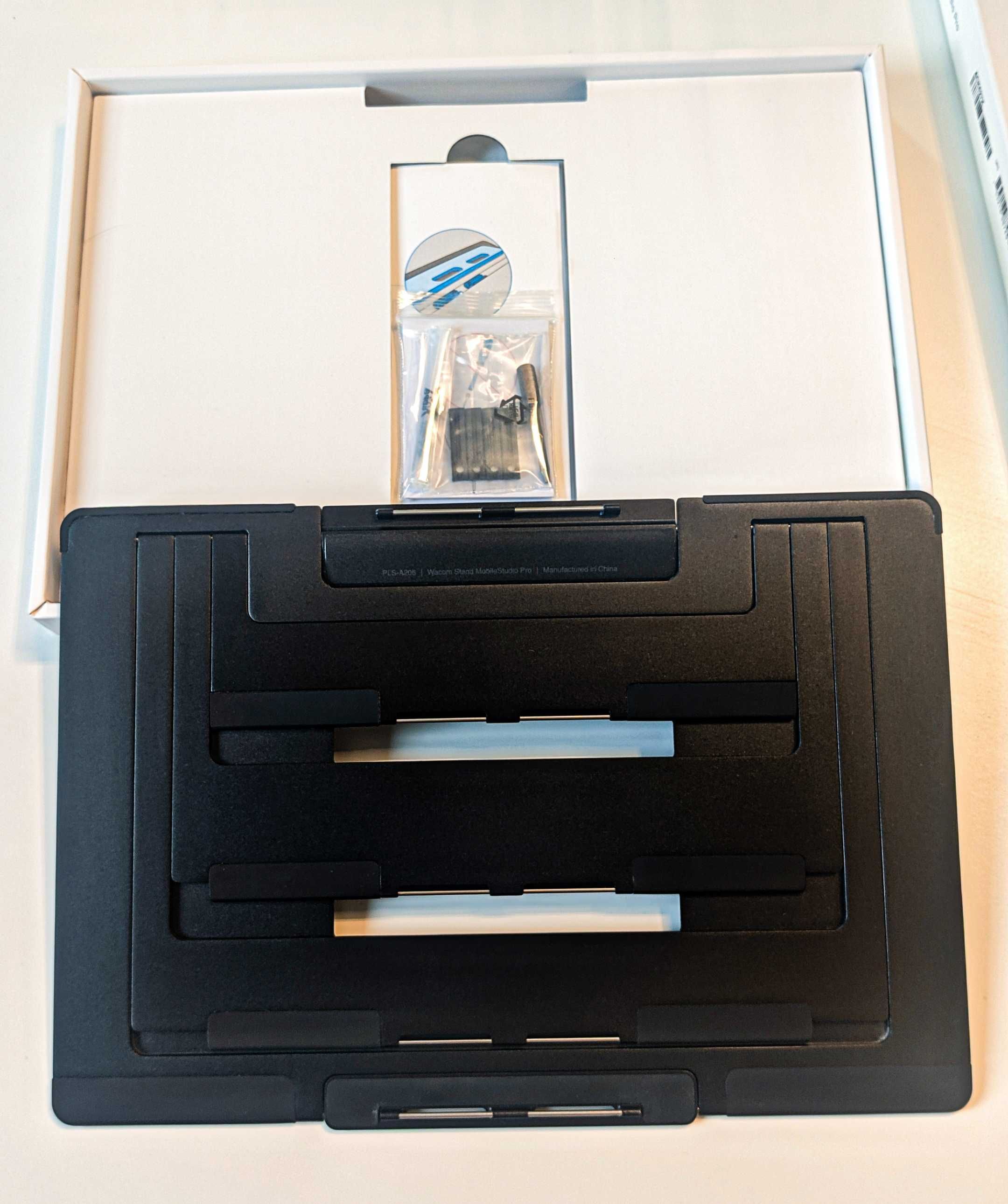 Podstawka Wacom Stand (Cintiq Pro 13 & 16/ MobileStudio Pro)