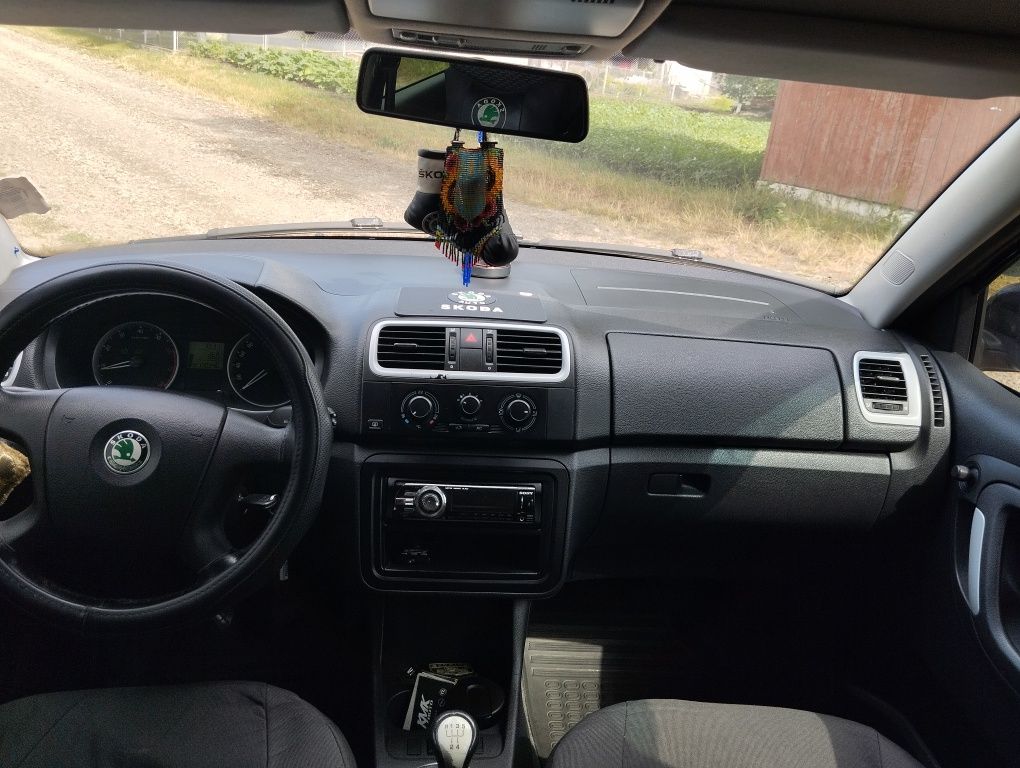 Продається Skoda Fabia 1.4 бензин