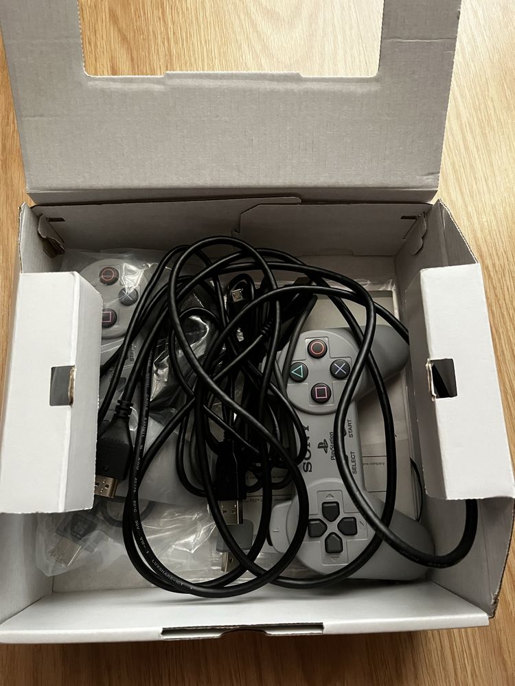 Playstation classic mini. Psx