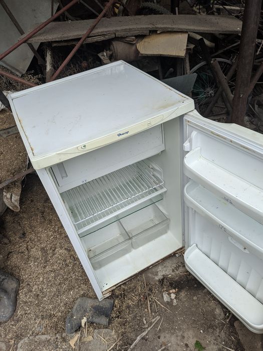 Холодильник Дніпр