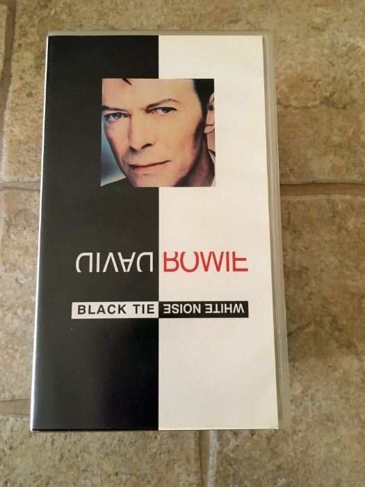 cassetes de vídeo VHS: Dream Theater, David Bowie