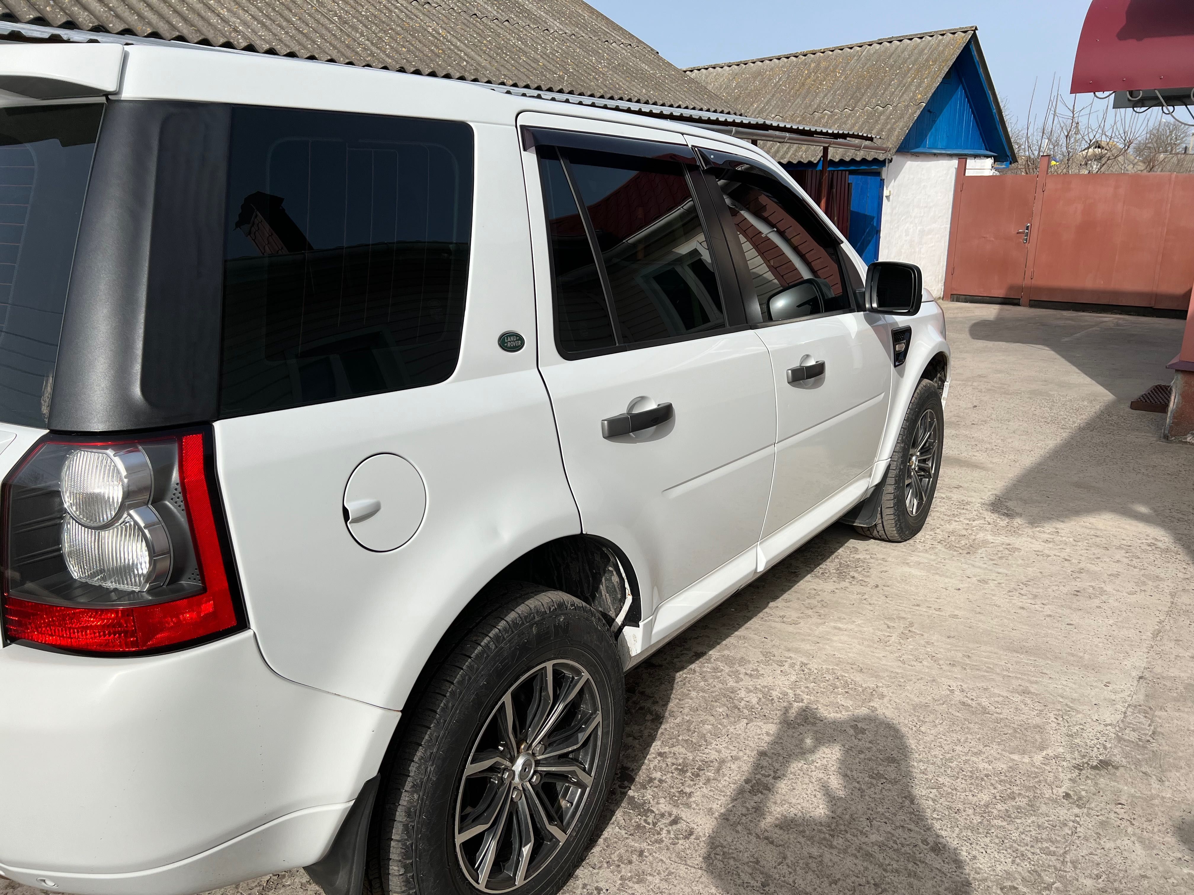 Land Rover Freelander 2012