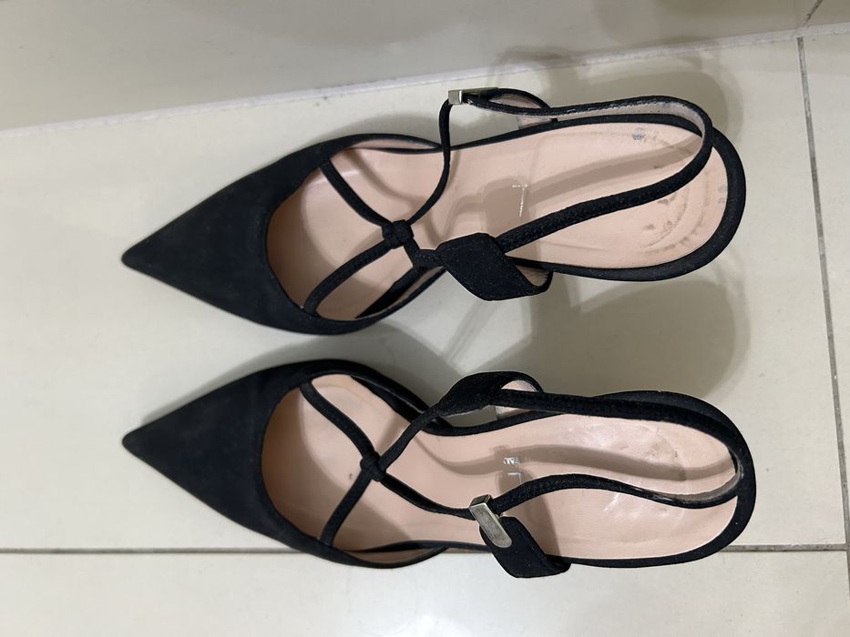 Buty na wesele ślub Vero Cuoio 35/35,5 na obcasie eleganckie szpilki